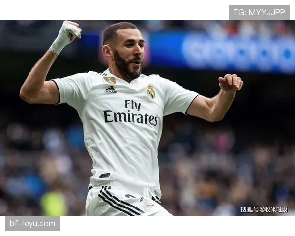 加布里埃尔·奥肖英超赛季表现抢眼,助球队强势冲击冠军 加布里埃尔·奥肖英超赛季表现抢眼,助球队强势冲击冠军