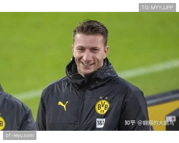 罗伊斯闪耀德甲,边路突破助球队连胜状态回暖 罗伊斯闪耀德甲,边路突破助球队连胜状态回暖