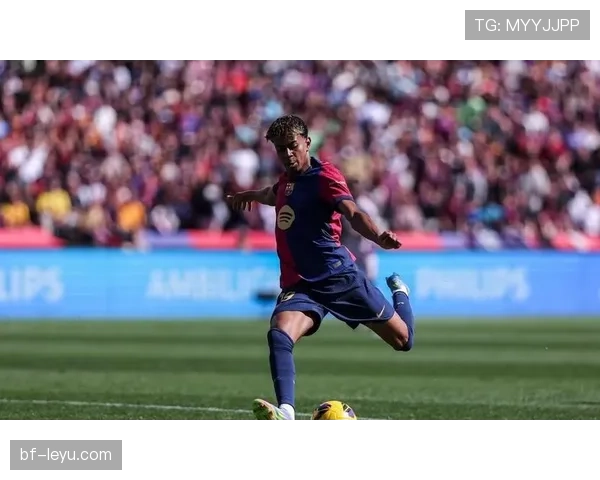 欧洲U17锦标赛激战正酣，新星闪耀赛场引全球瞩目