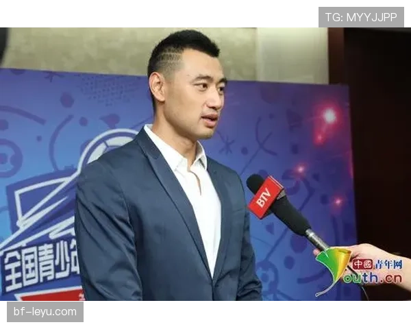 加维拉与菲尼亚深化合作，共启足球发展新机遇与挑战