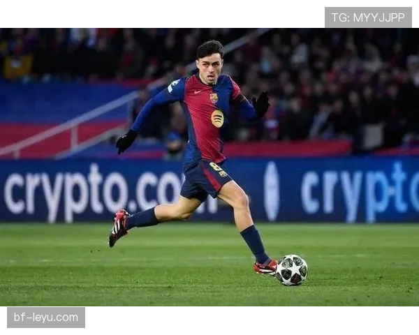 佩德里在巴萨持续保持出色状态，展现非凡技术与战术智慧