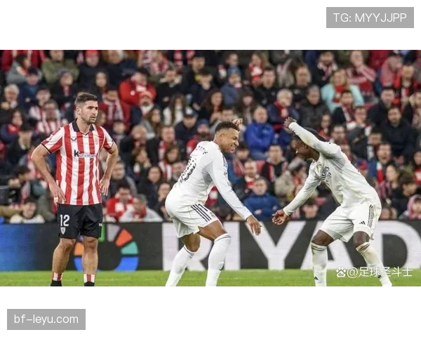 姆巴佩双前锋体系